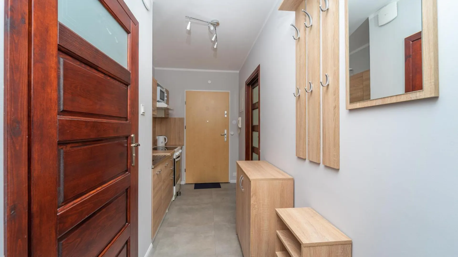 Rodzinny Apartament 3City Z 5 Sypialniami, Parkingiem I Ogrodkiem By Noclegi Renters Gdańsk